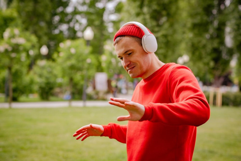 Can Deer Hear Earbuds? Wildlife Sound Perception